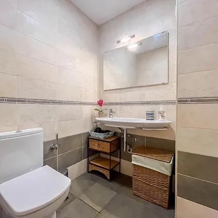 2br Deluxe Shine Flat - 1min Canteras *